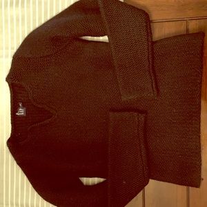 Black wool GAP sweater